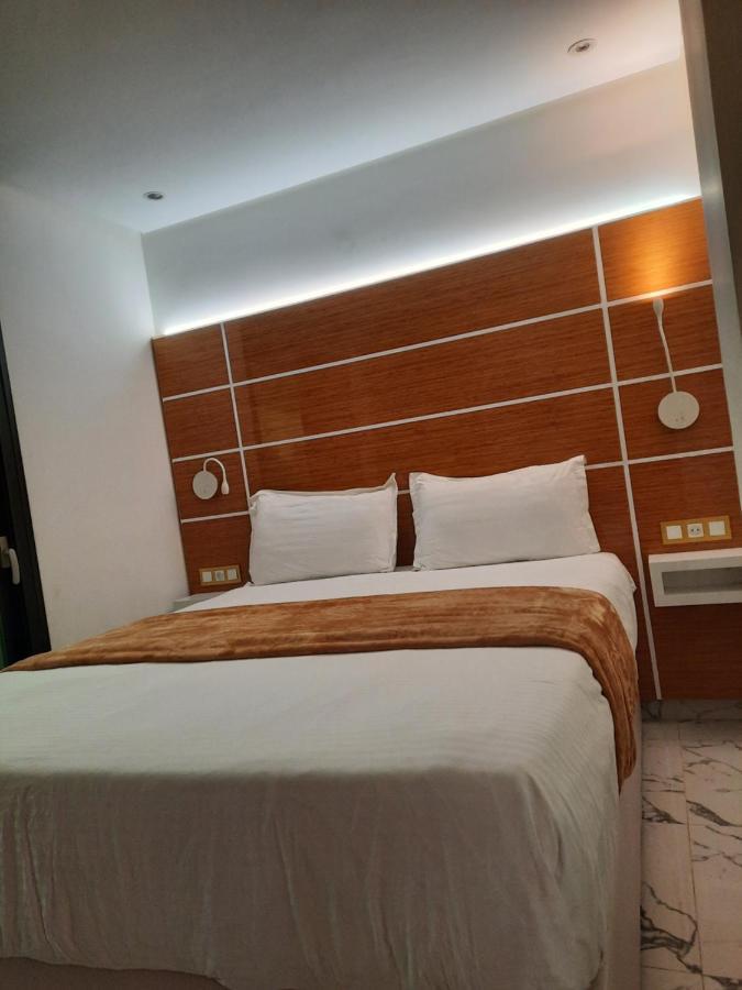 Appart Hotel Puerto Marino 알호세이마 외부 사진